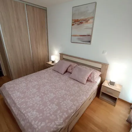 By Verudela Apartment Pula