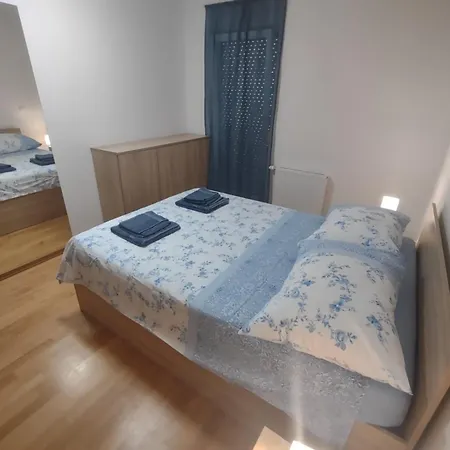 By Verudela Apartment *
